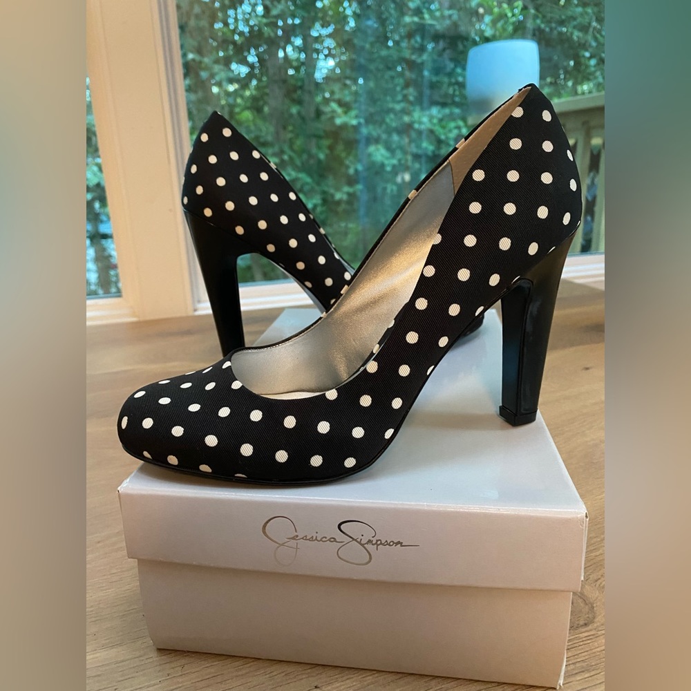 Vintage Jessica Simpson Polka Dot heels
